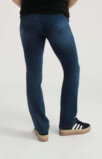 1822 Maternity 32" Butter Slim Straight Jean