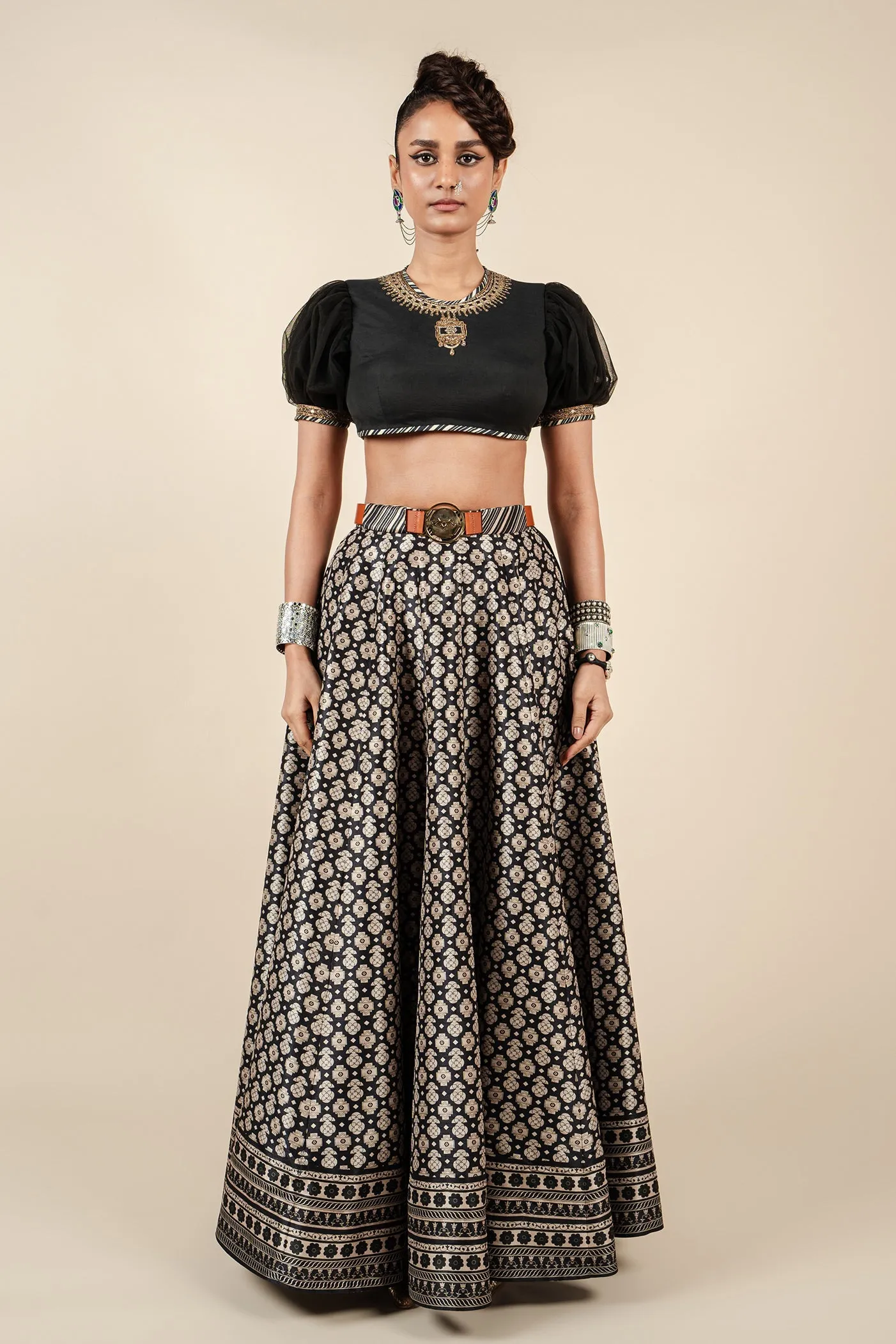 Almond Ivory - Black Skirt Set