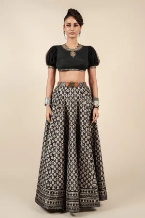 Almond Ivory - Black Skirt Set