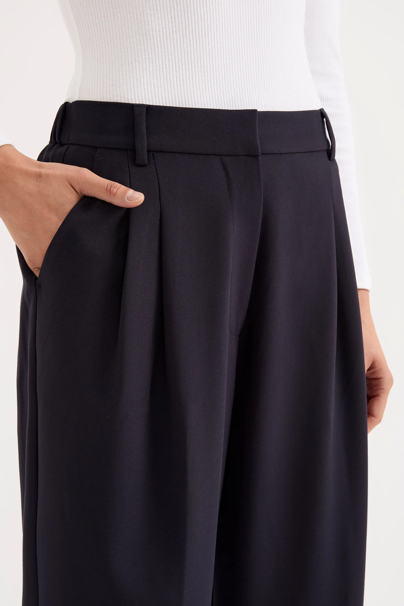 ANDREA PANT