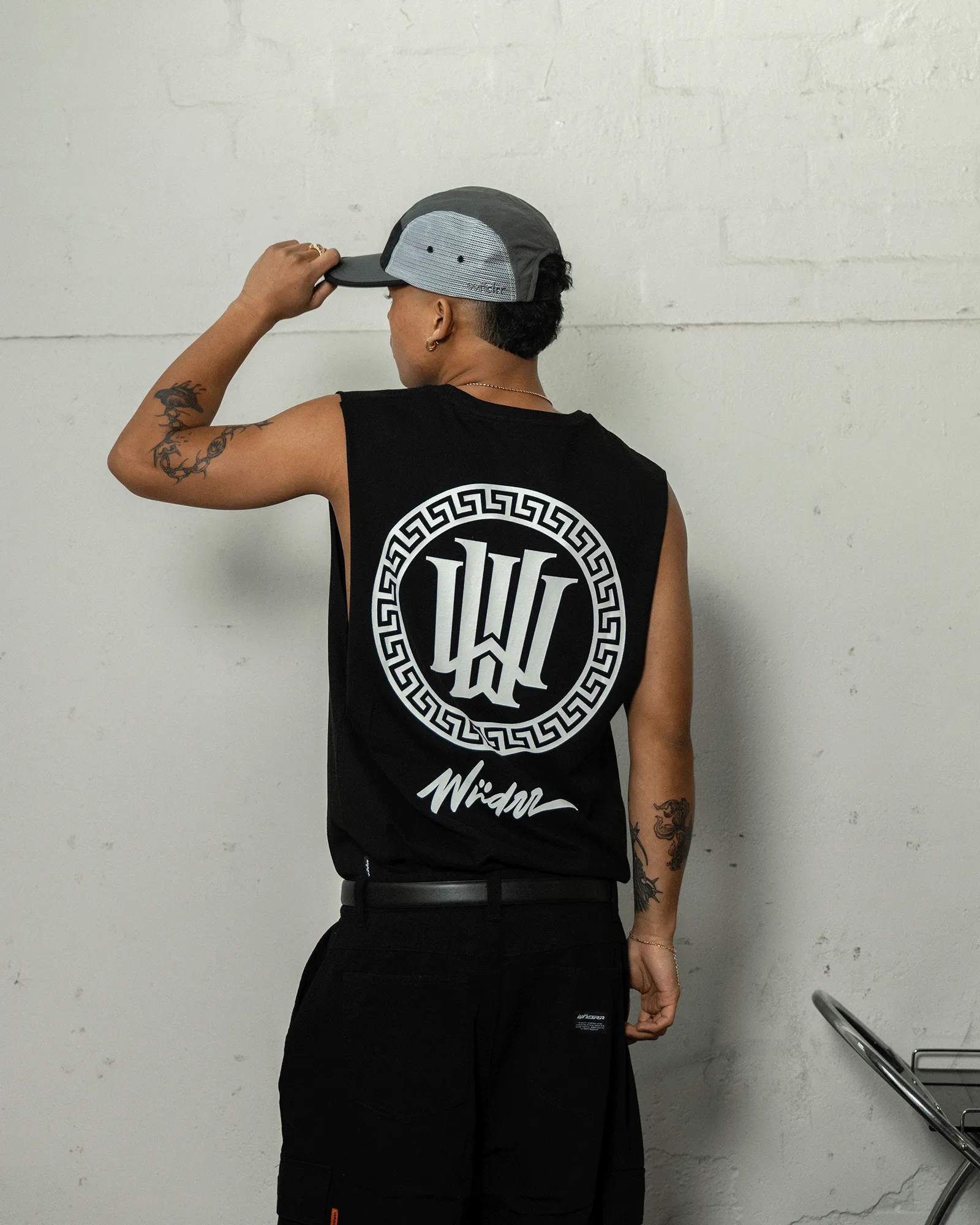 APOLLO MUSCLE TOP - BLACK