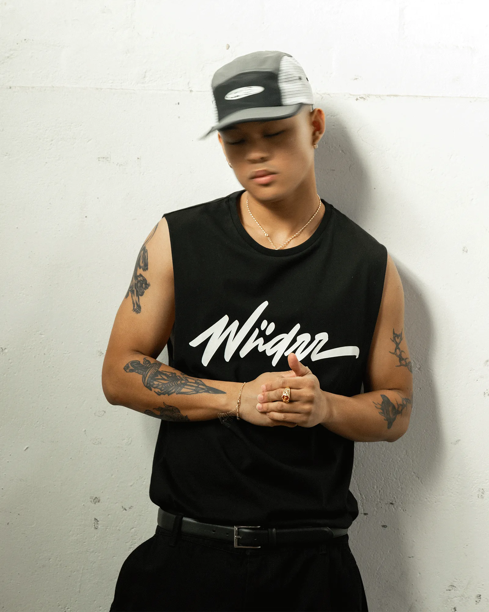 APOLLO MUSCLE TOP - BLACK