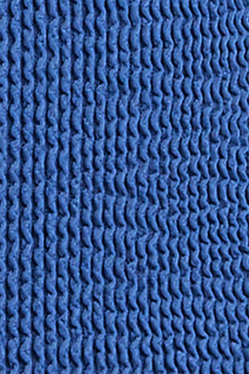 Bond-eye Nino Crop Lake