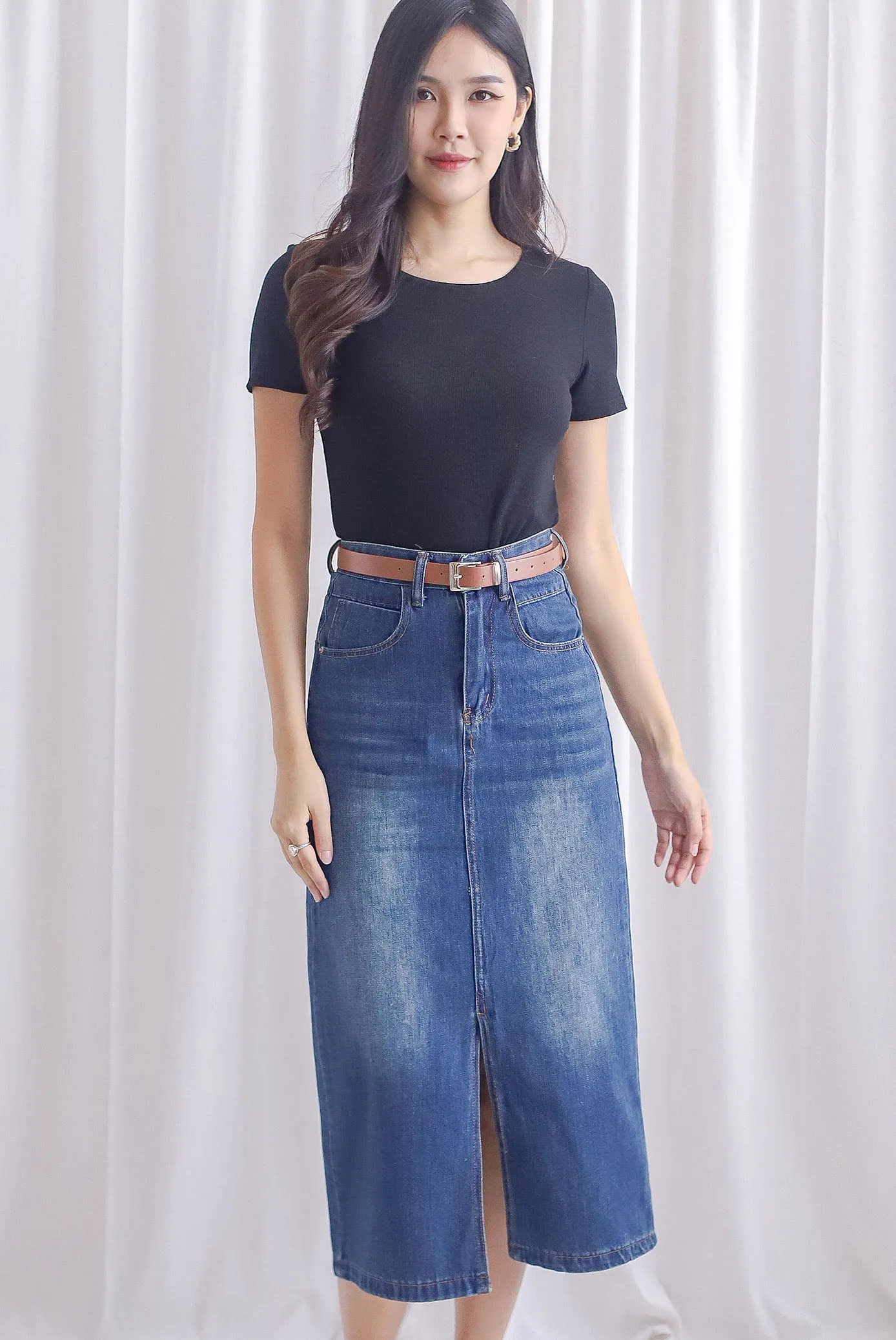 Branca Sleeved Ribbed Top In Black