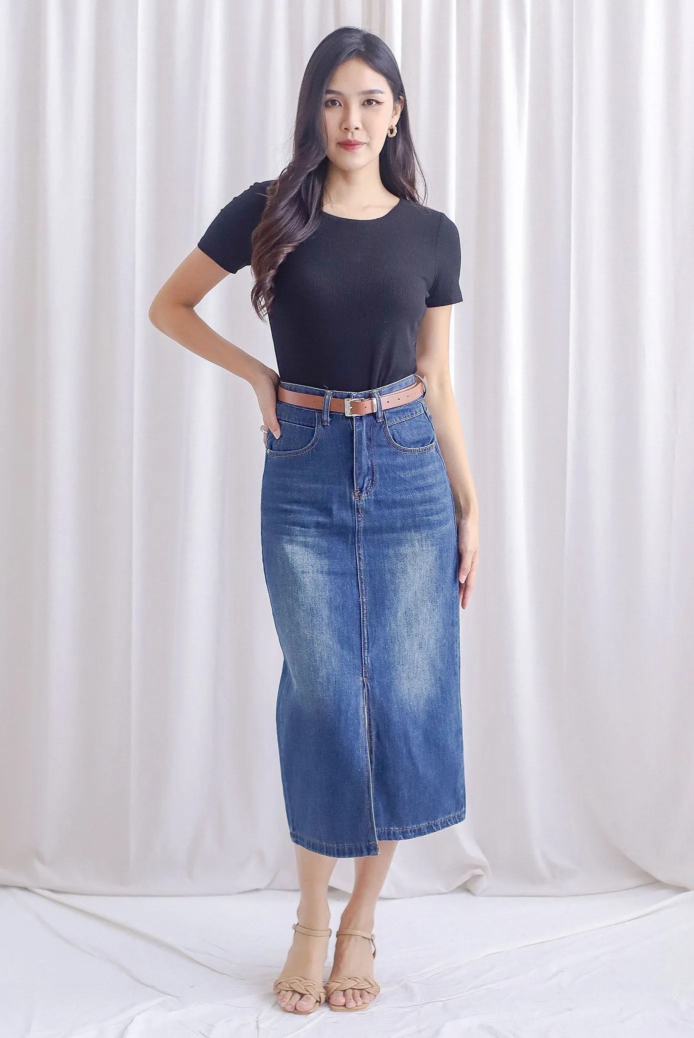 Branca Sleeved Ribbed Top In Black