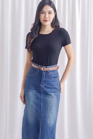 Branca Sleeved Ribbed Top In Black