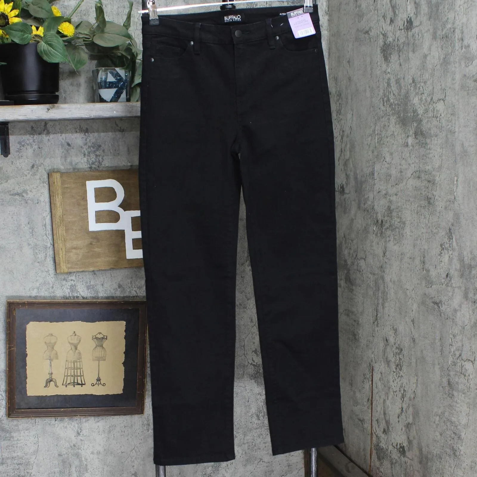 Buffalo Womens High-Rise Straight Leg Jean 1716698