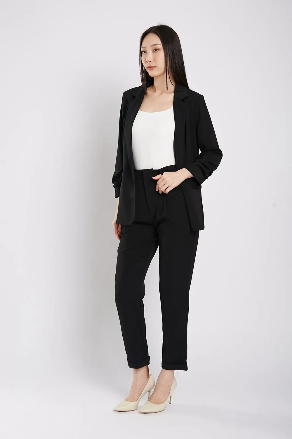 Carinne Tailored Pants in Black
