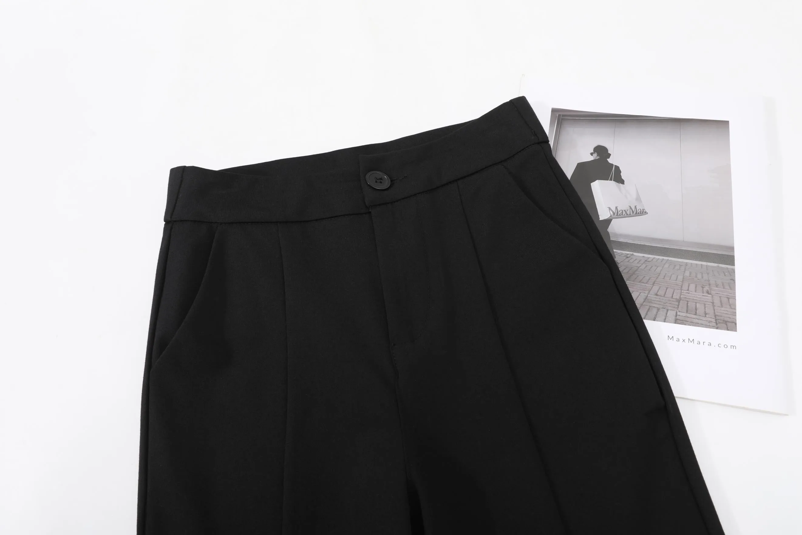 Chic Ankle Cut Trousers for a Sophisticated Look