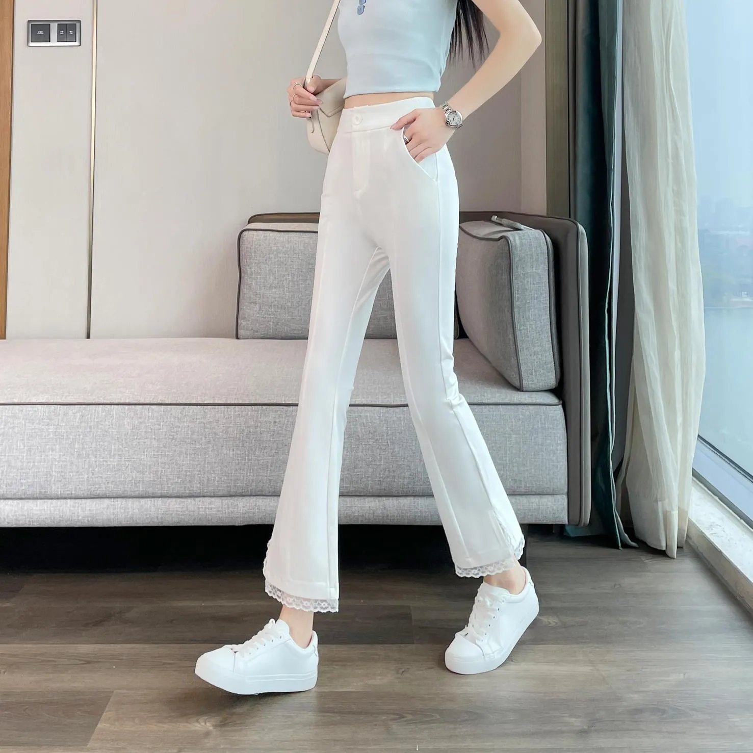 Chic Ankle Cut Trousers for a Sophisticated Look
