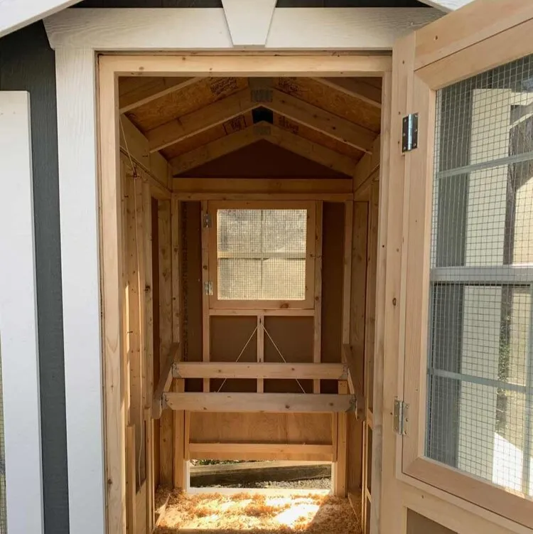Classic Coop - 4'x6' - In Stock