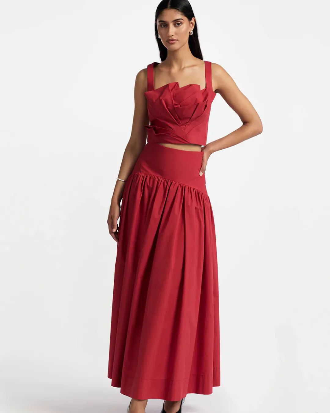 DRAPED TULIP TANK