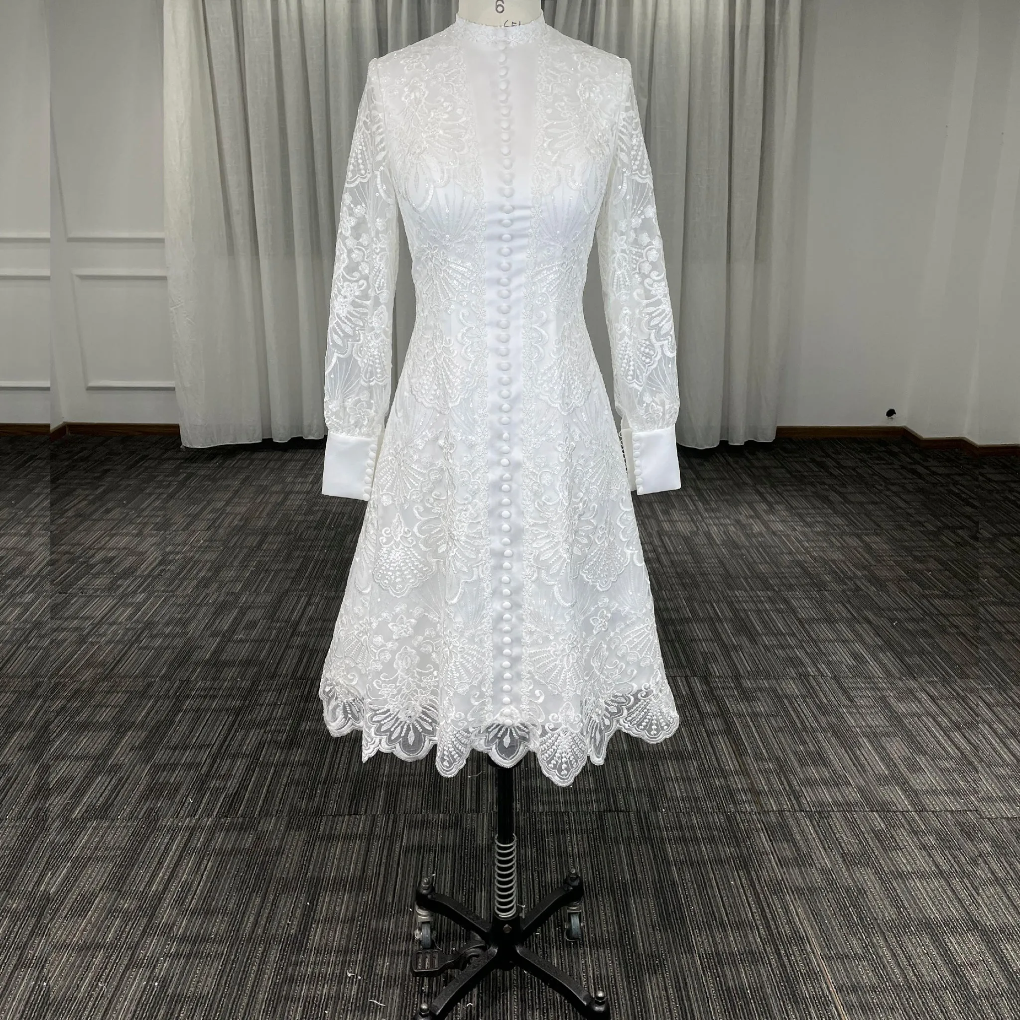 Elegant Knee Length Long Sleeve A-Line Lace Wedding Dresses