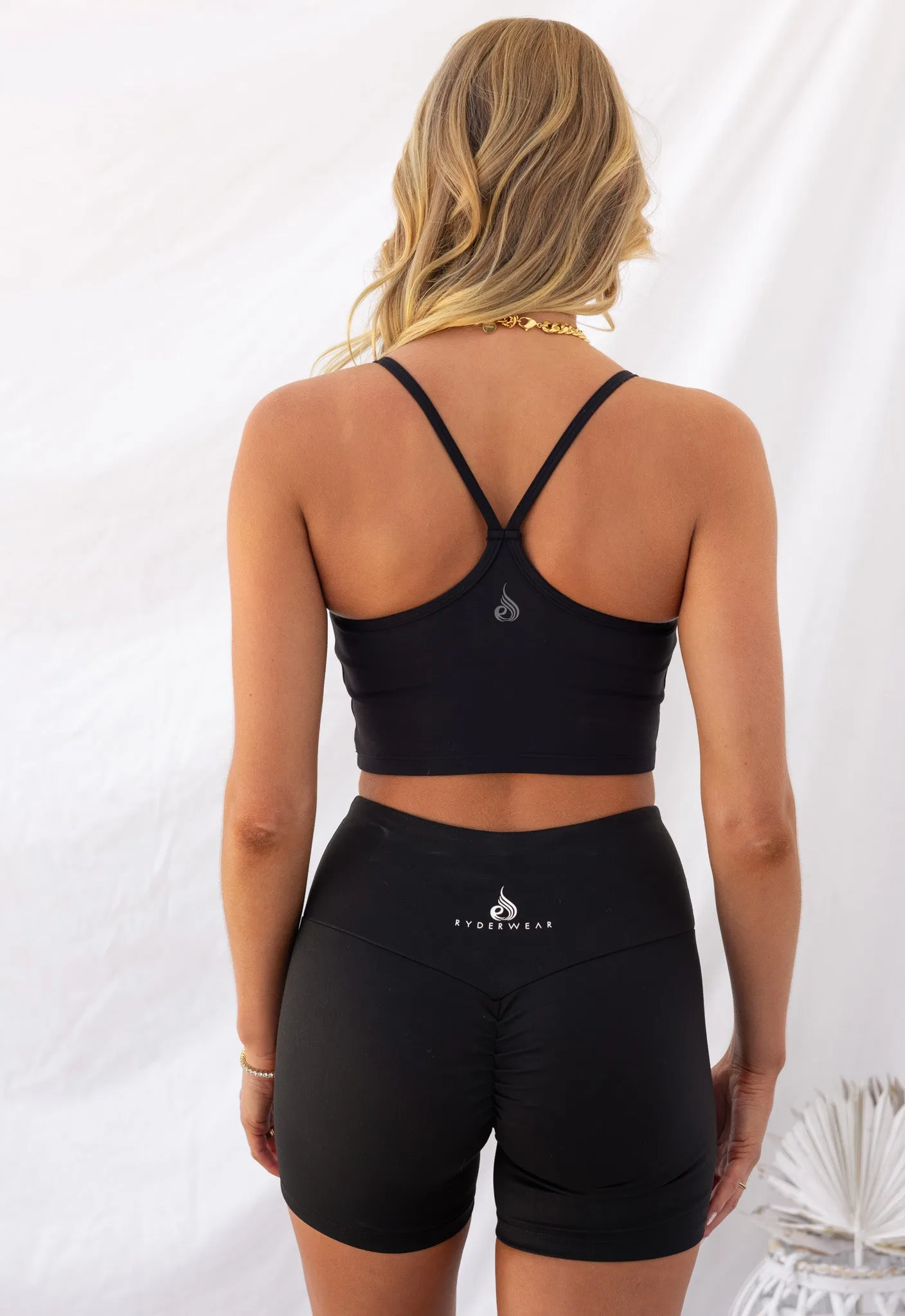 Embody Crop Tank - Black