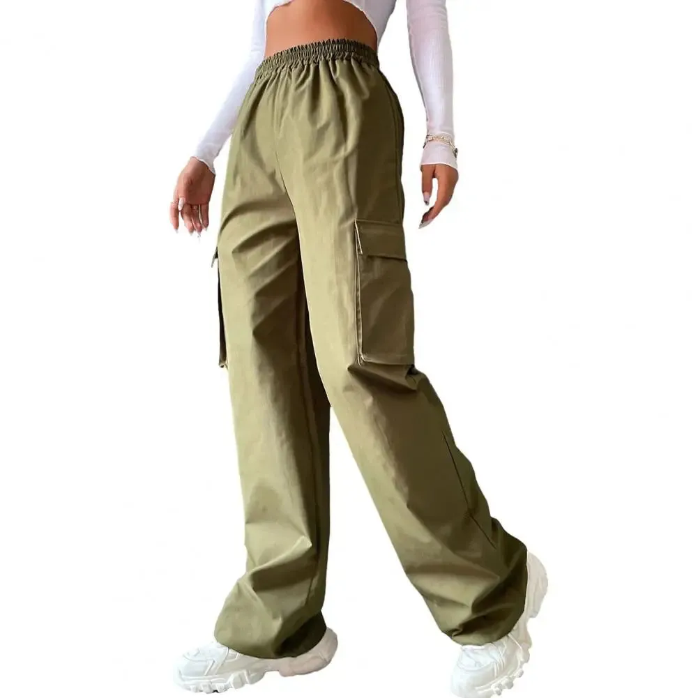 Emma | Cargo Pants | Functional Style | Trendy Comfort