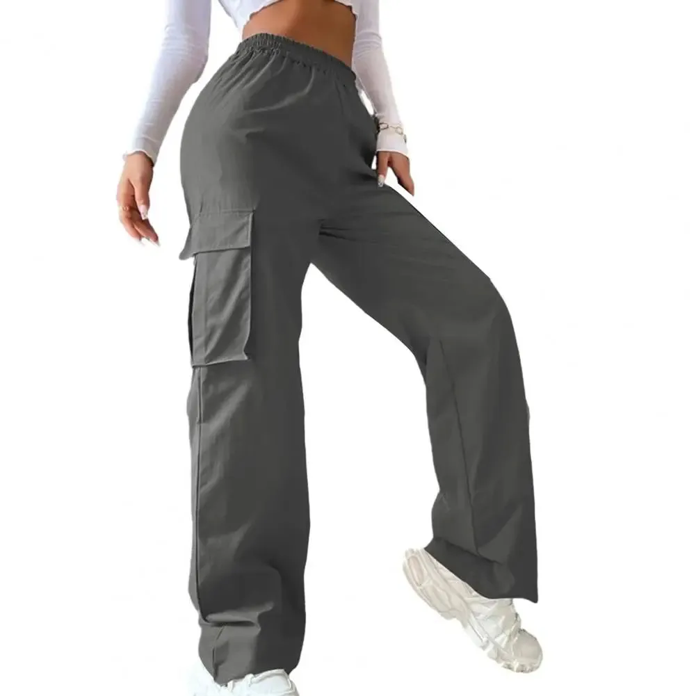 Emma | Cargo Pants | Functional Style | Trendy Comfort