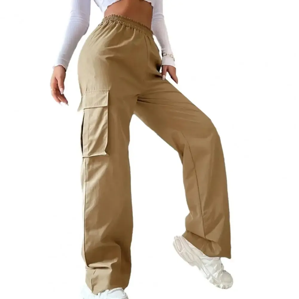 Emma | Cargo Pants | Functional Style | Trendy Comfort