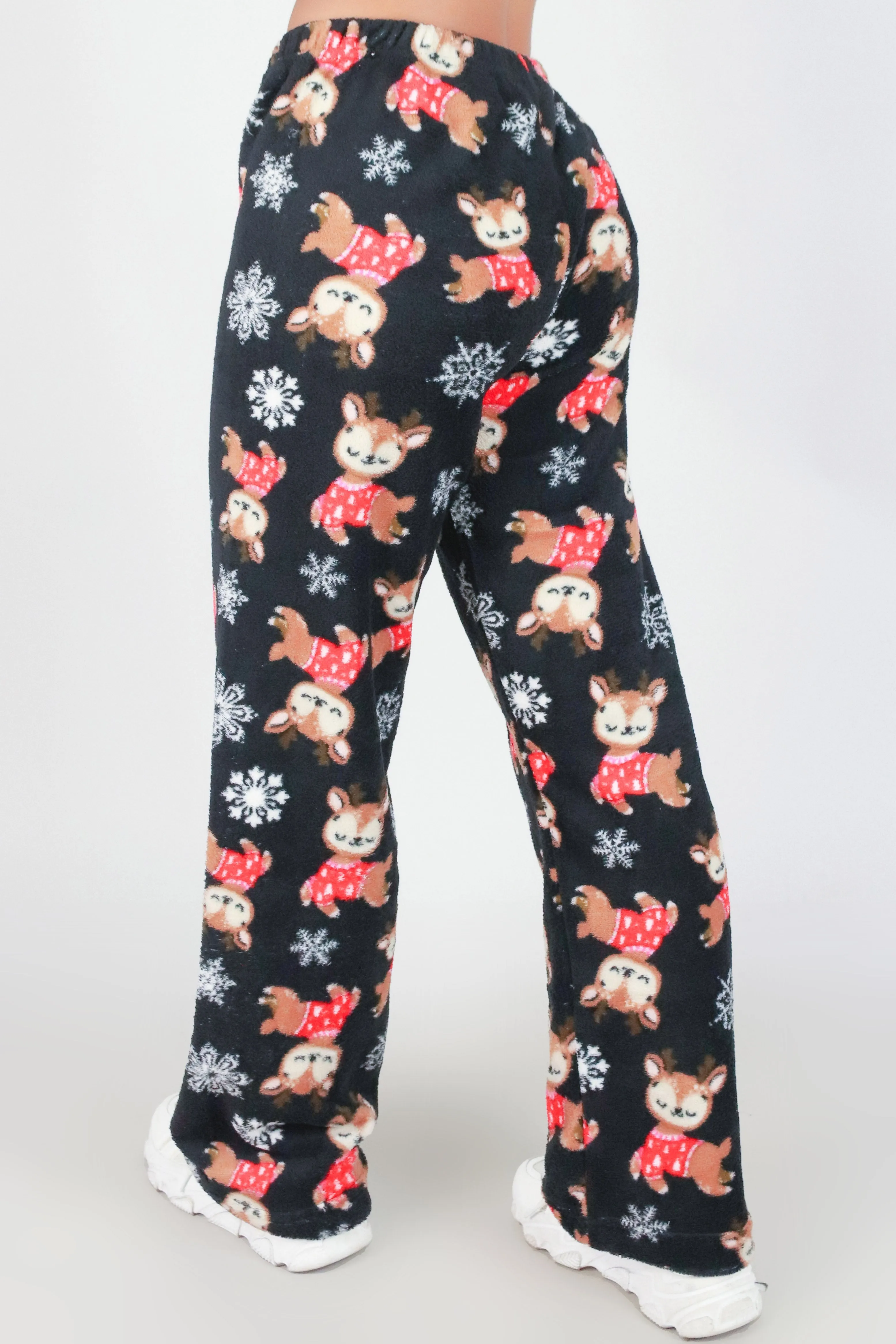 FUZZY REINDEER SLEEP PANTS