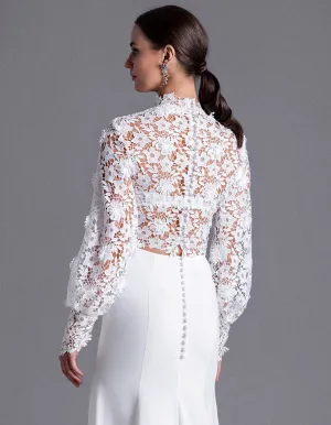 Isobelle Shrug