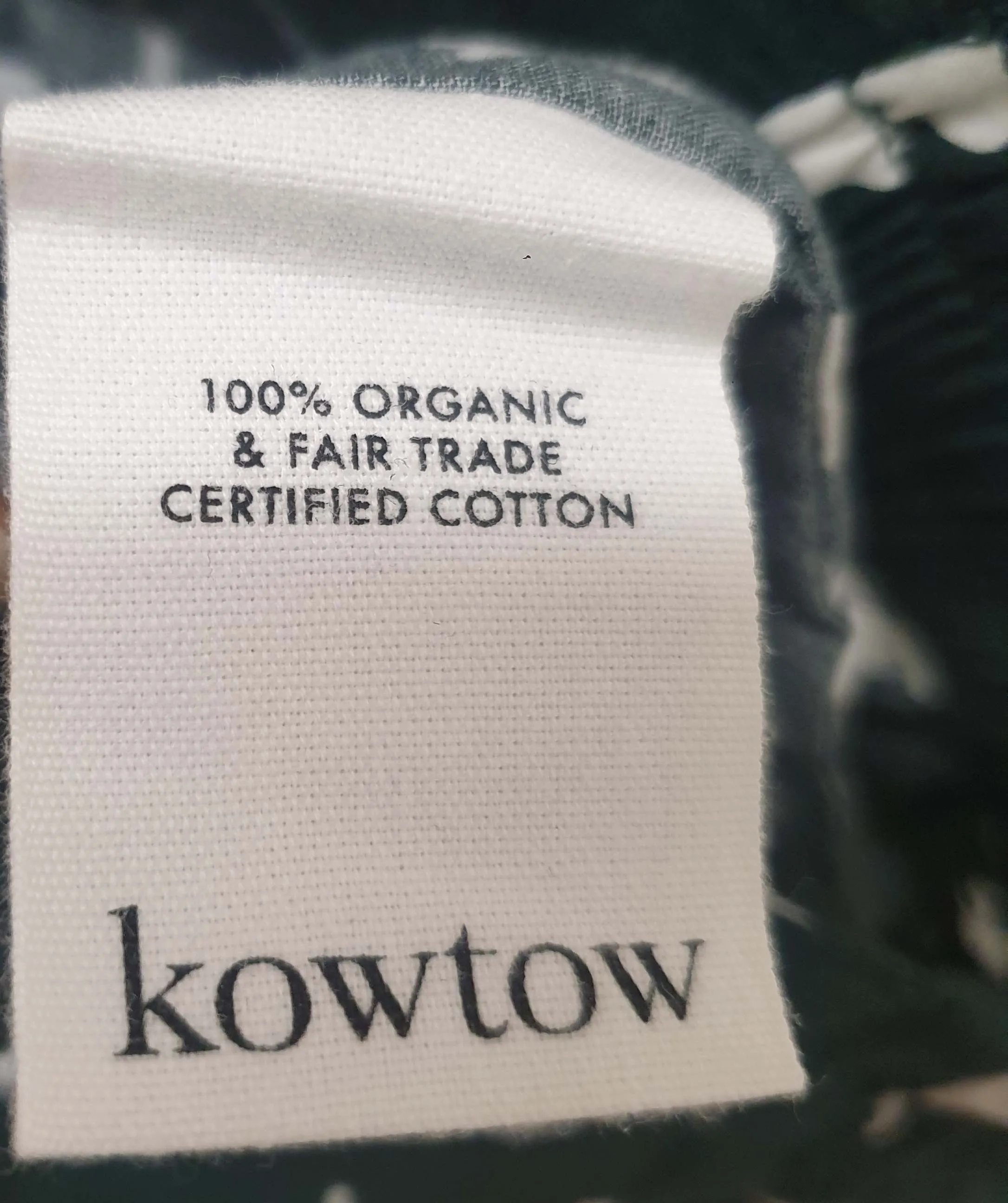 Kowtow green print straight leg pants size M