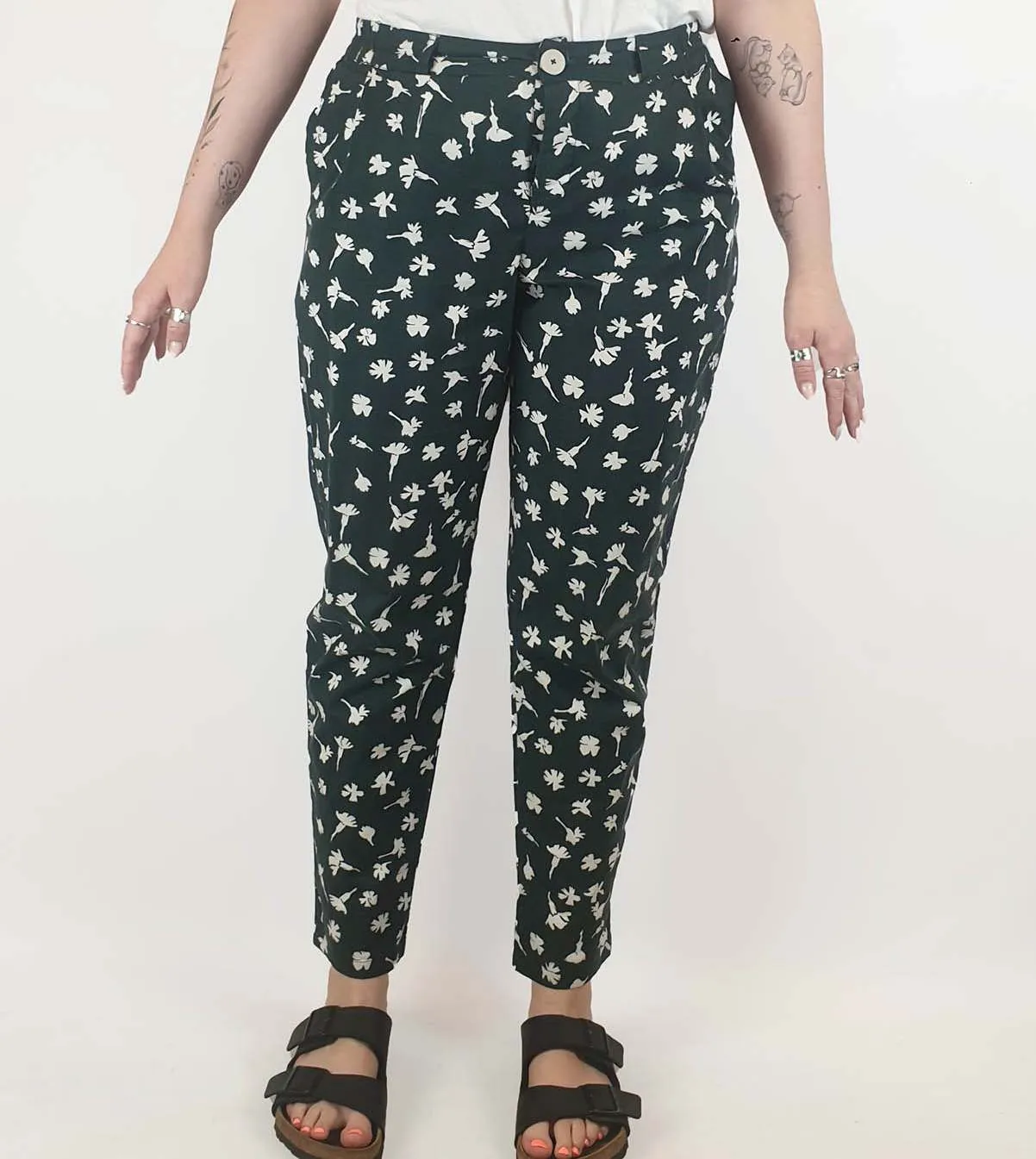 Kowtow green print straight leg pants size M