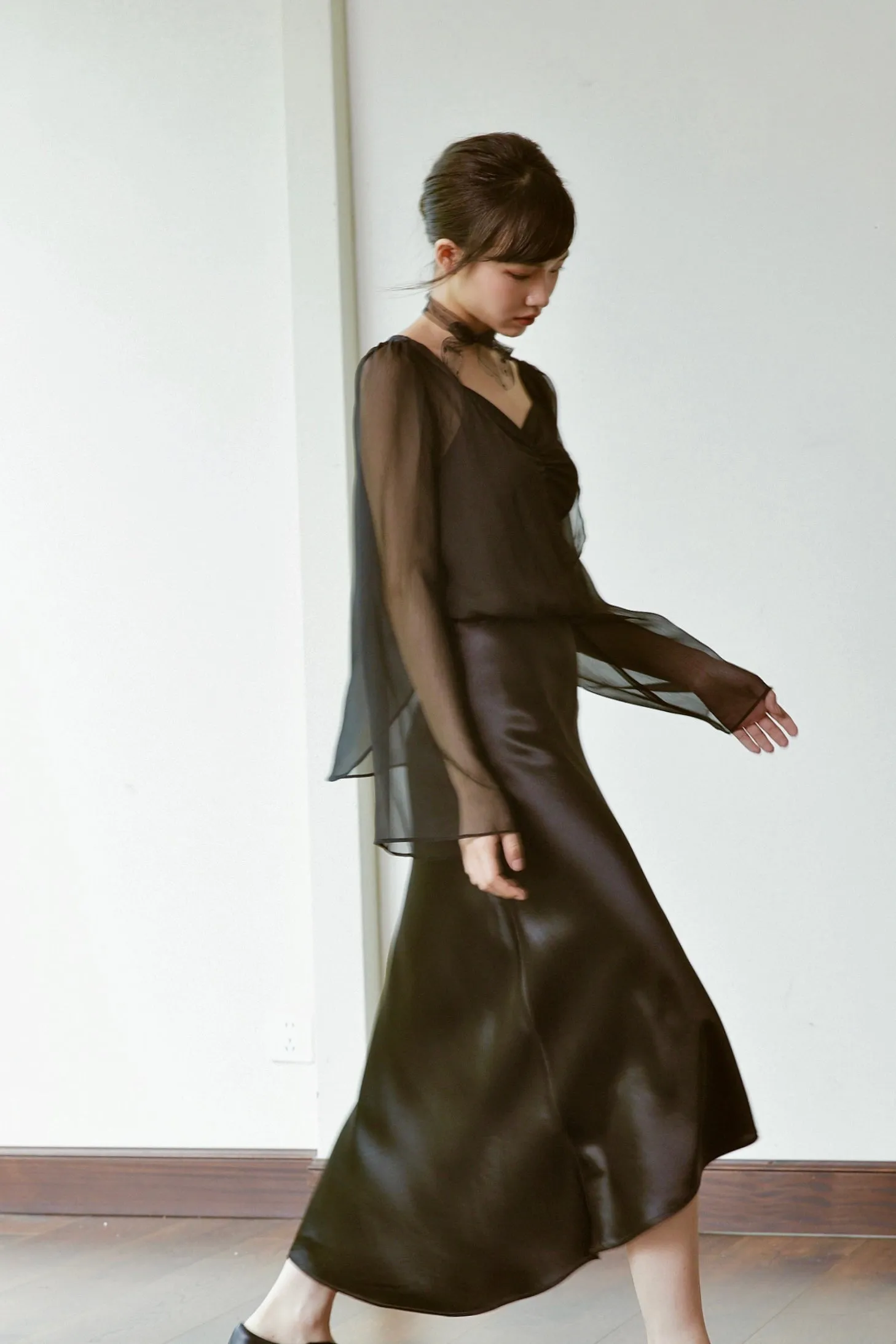 Mermaid Acetate Midi Skirt - Black
