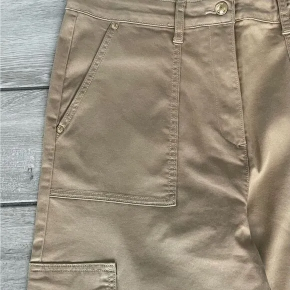 Micheal Kors - High Rise Straight Ankle Cargo Pants Size: 12 Color: Khaki