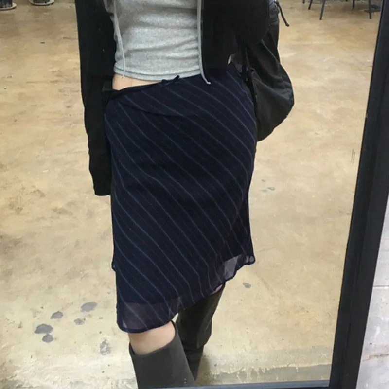 Pia Plaid Midi Skirt
