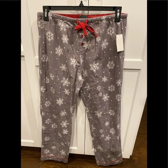 PJ Salvage NWOT SNOWFLAKE