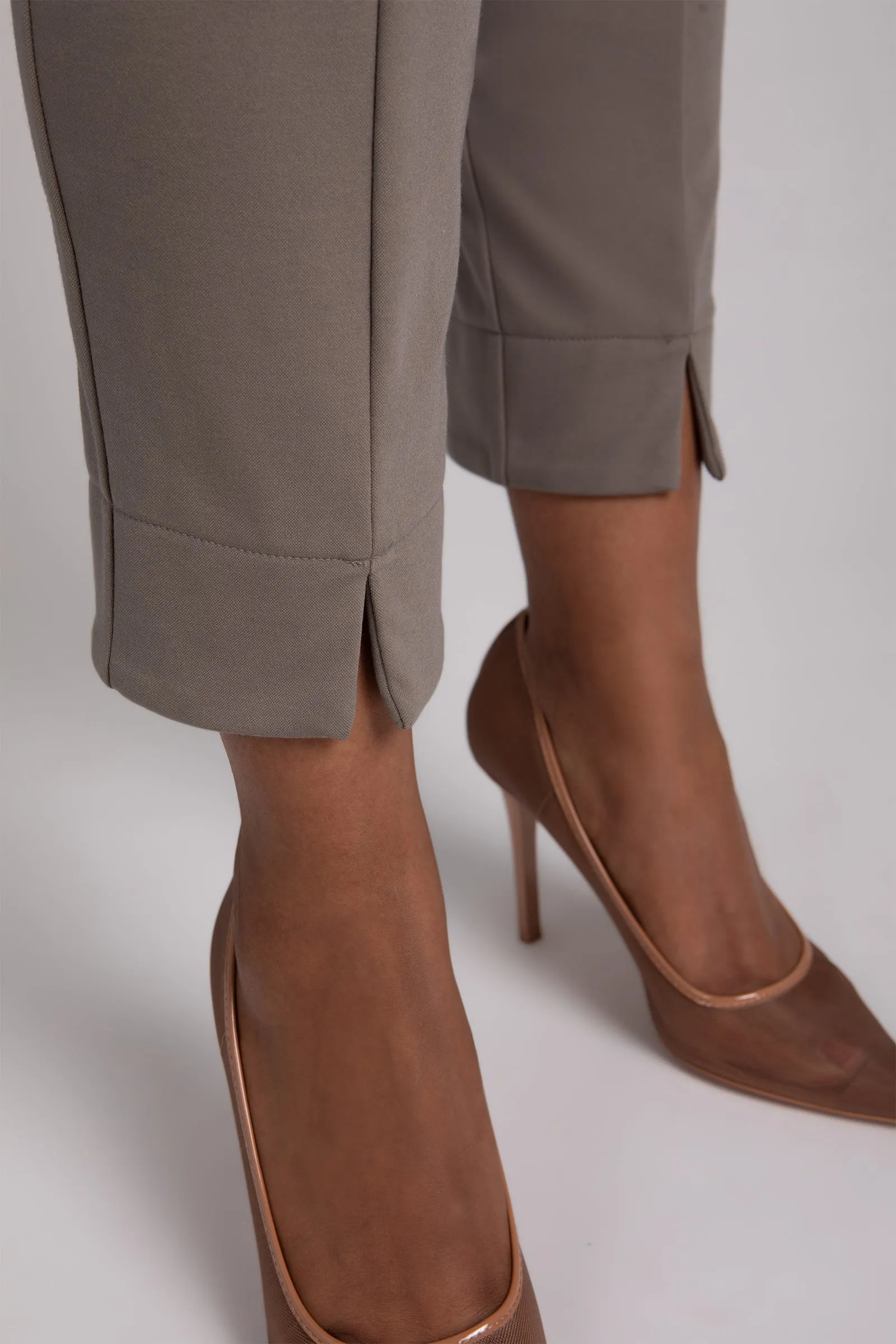 Ponte Hepburn Ankle Pant