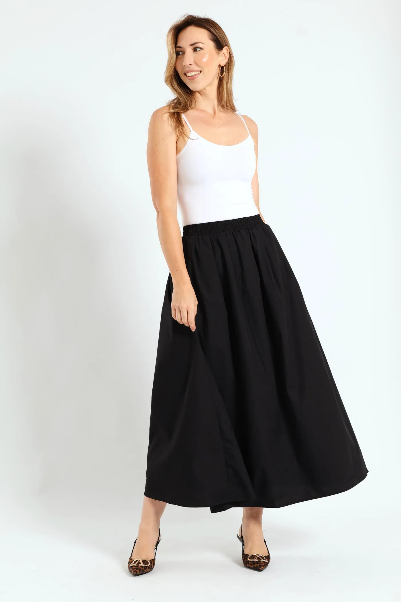 Pull-On Poplin Midi Skirt - Black