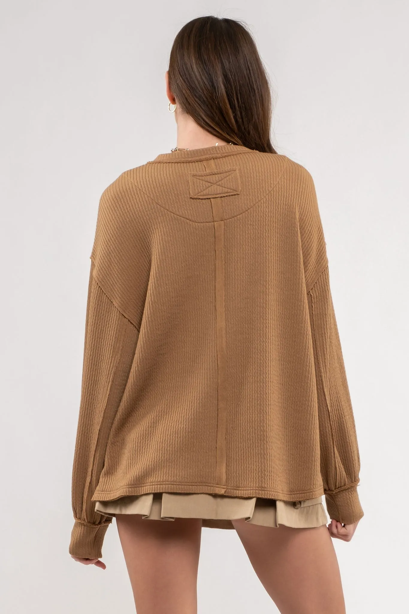 RIBBED CREW TOP