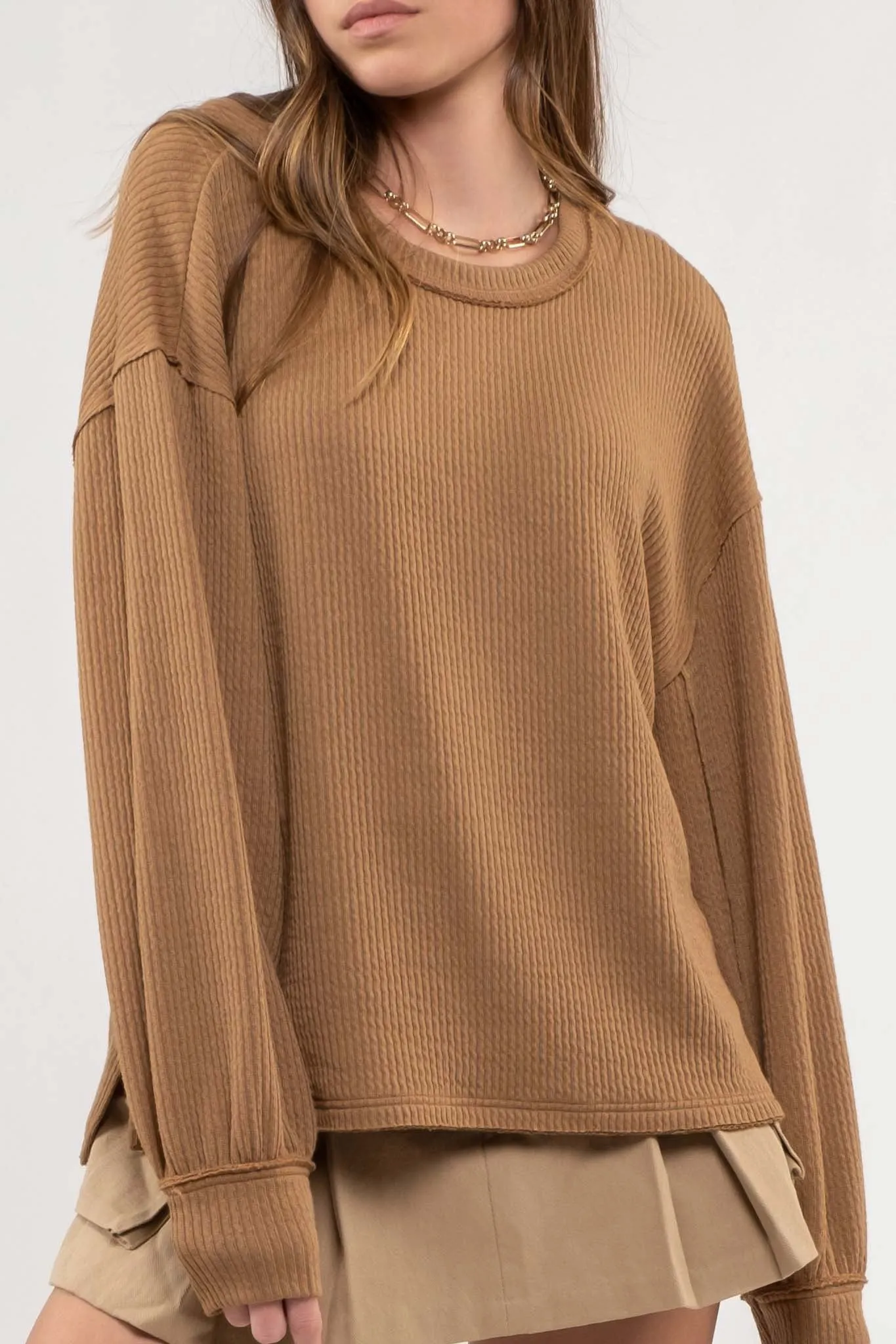 RIBBED CREW TOP