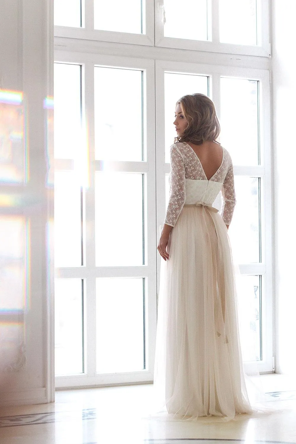 Scoop Neck Long Sleeve Tulle Wedding Dress With Lace Bodice-ET_711532