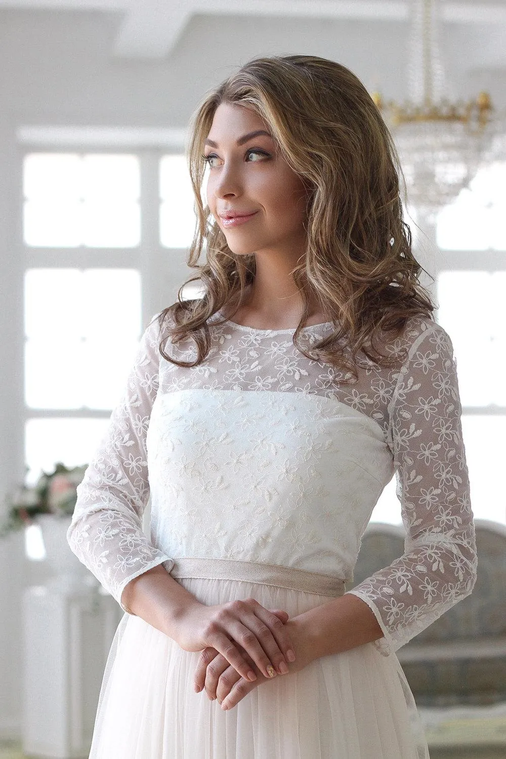 Scoop Neck Long Sleeve Tulle Wedding Dress With Lace Bodice-ET_711532