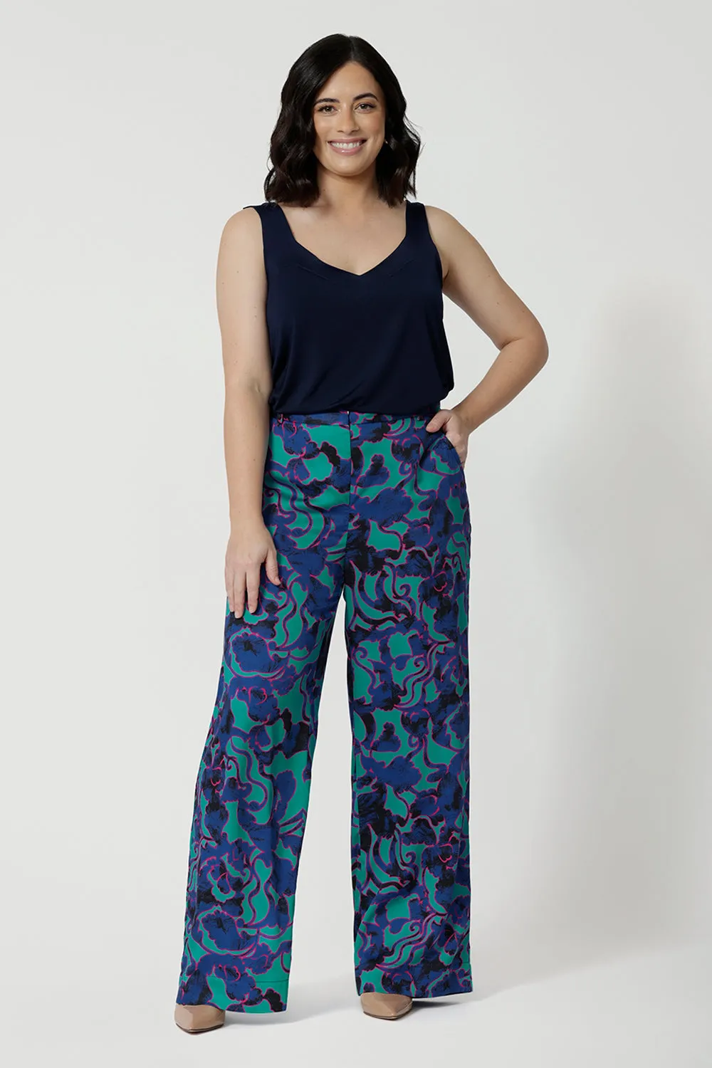 Sloane Pant in Jade Deco