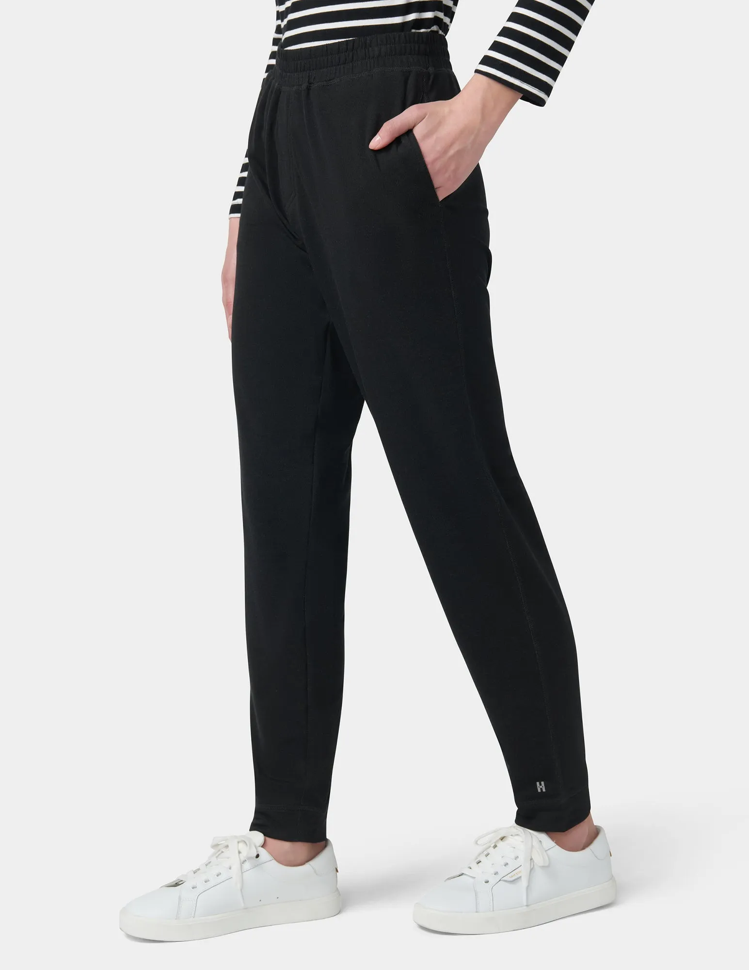 Solid Cuffed Pant with Pockets