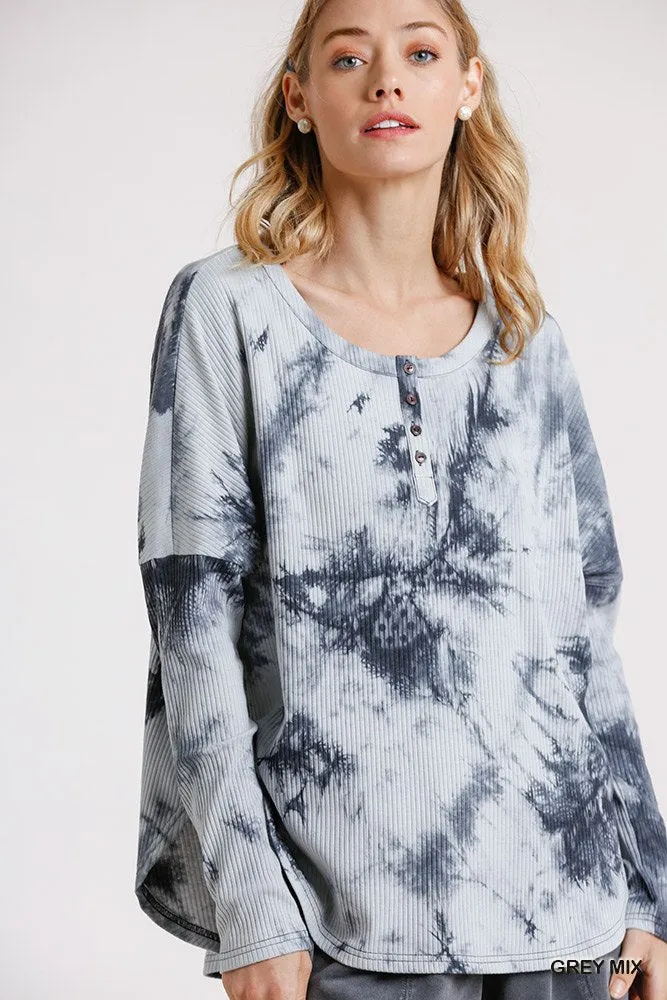 Tie Dye Round Neck Ribbed Button Front Top With Round Hem
