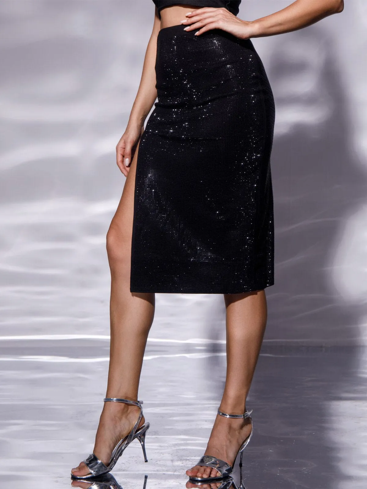 WOMEN'S ELASTIC WAIST FRONT SLIT STUDS MIDI SKIRT