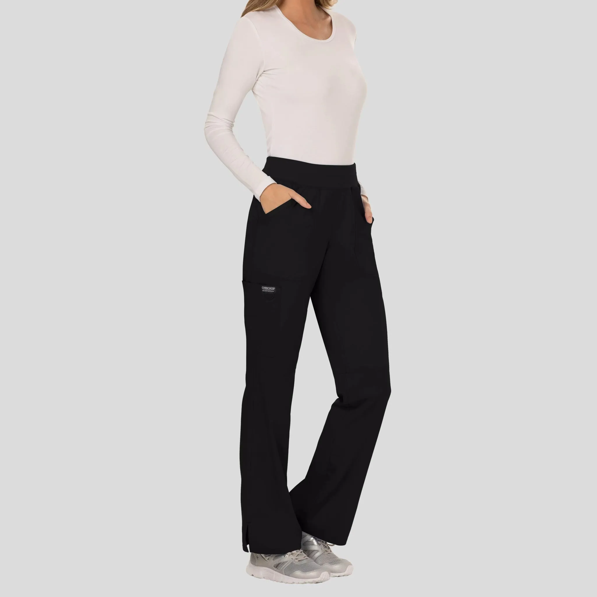 Women's Elastic Waistband Cargo Pull-On Scrub Pant | Black