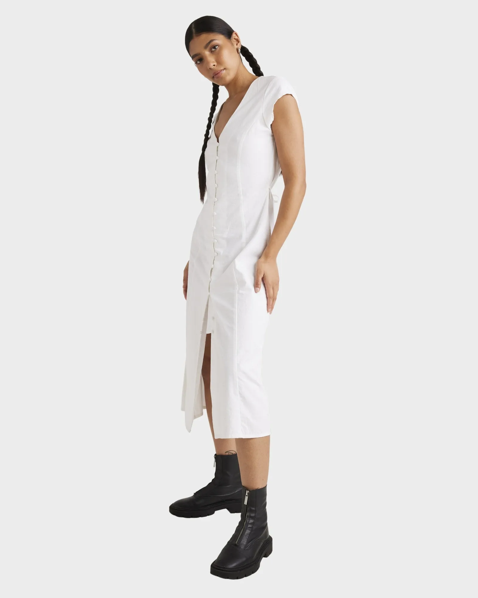 Womens Understated Midi Dress